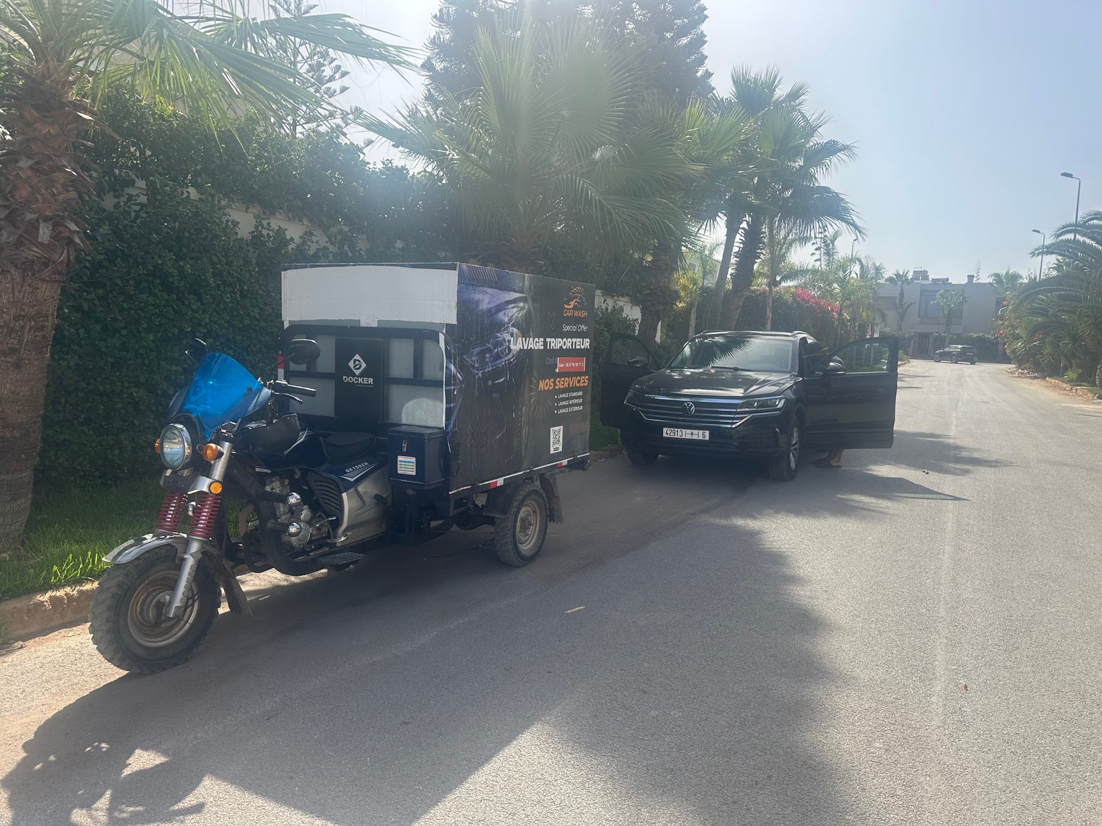 Photo 4 de Lavage Auto à Domicile à Dar Bouazza – Service avec Hassan