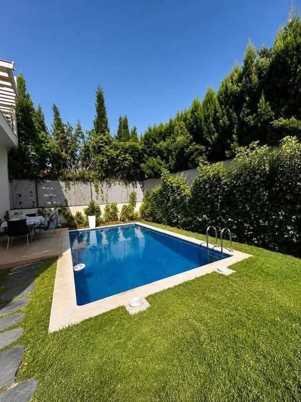 Villa résidence anfa3 à louer vide 